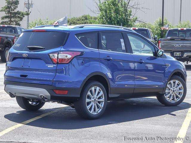 2017 Ford Escape Titanium 4dr SUV